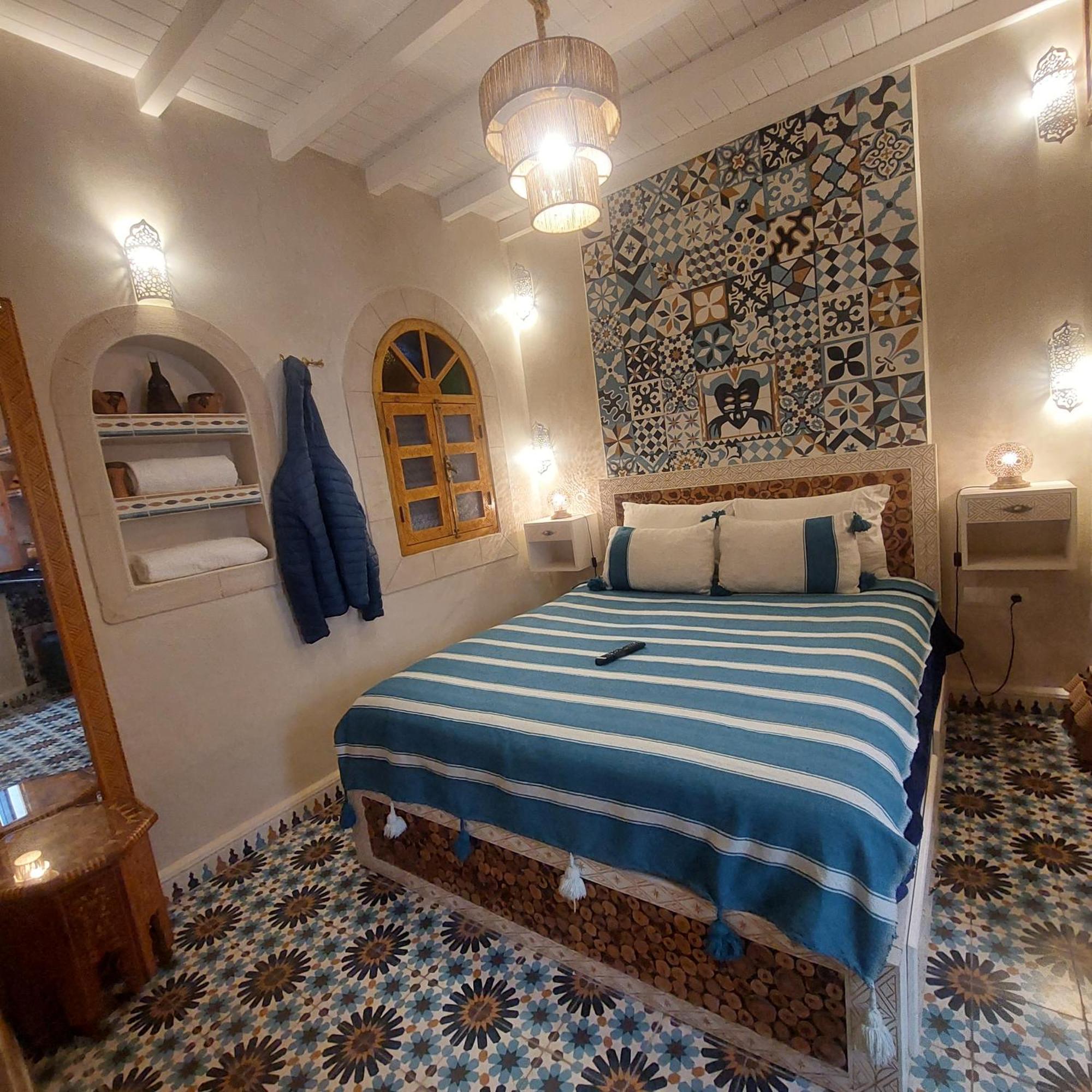 Riad Dar El Hania Hotel Essaouira Exterior photo
